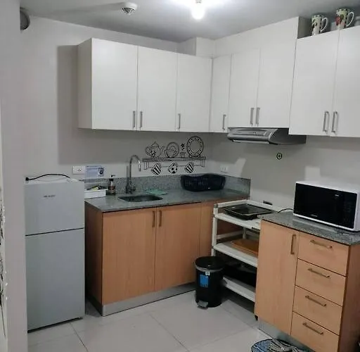 Cubao Manhattan Heights, Unit 8bc Tower B, 1 Br Manila